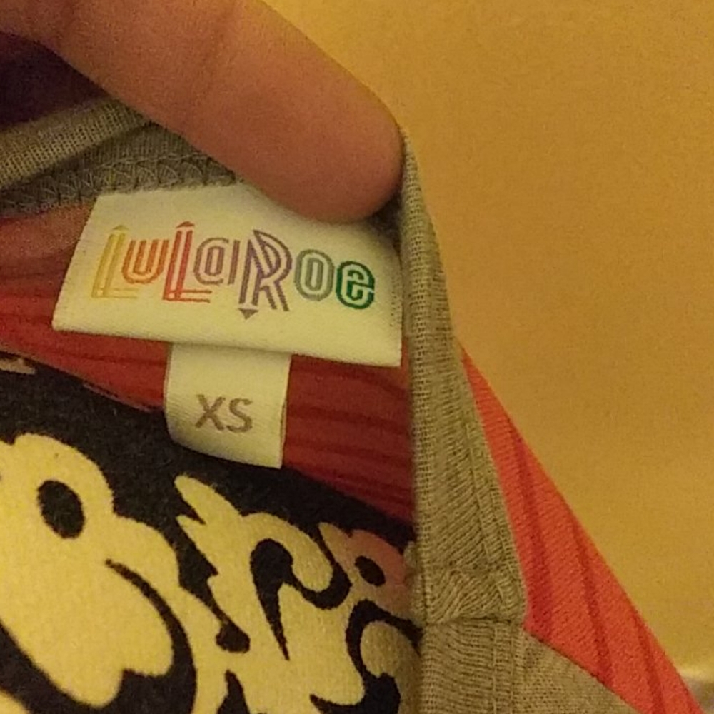 LulaRoe Randy - Picture 3 of 5